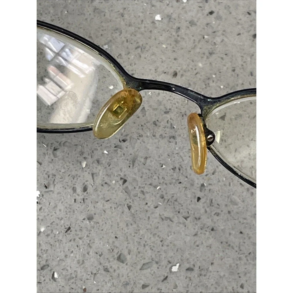 Vera Wang this frames